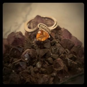 Citrine and sapphire ring